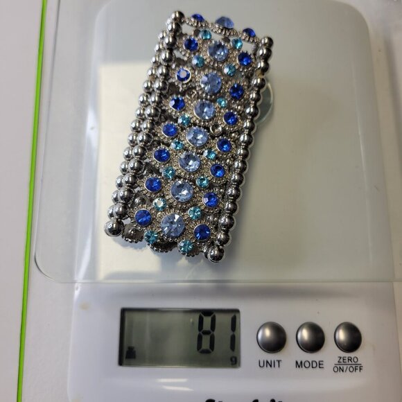 Blue Sparkling Crystal Stretch Rhinestone Bracelet - Picture 11 of 11